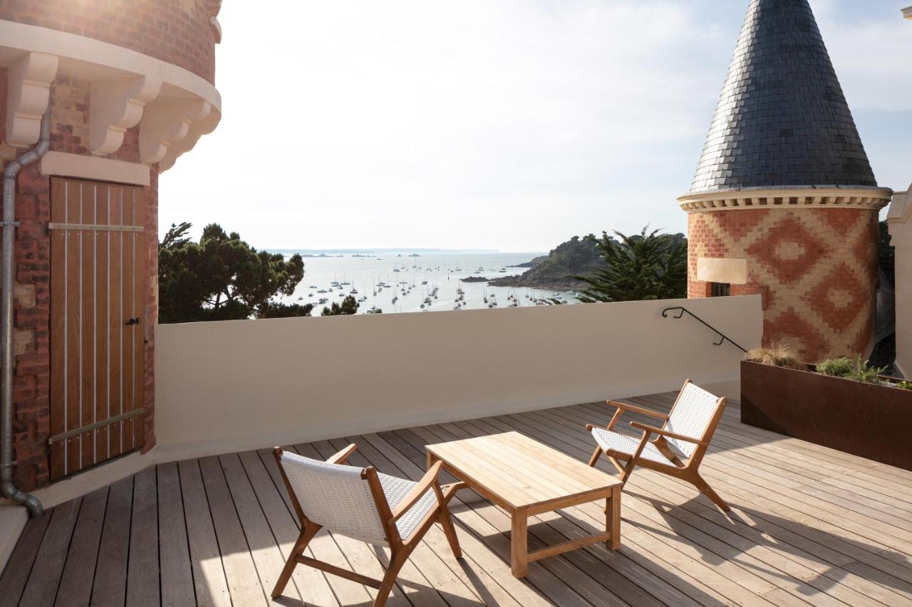 Suite Lit King-Size - Vue sur Mer